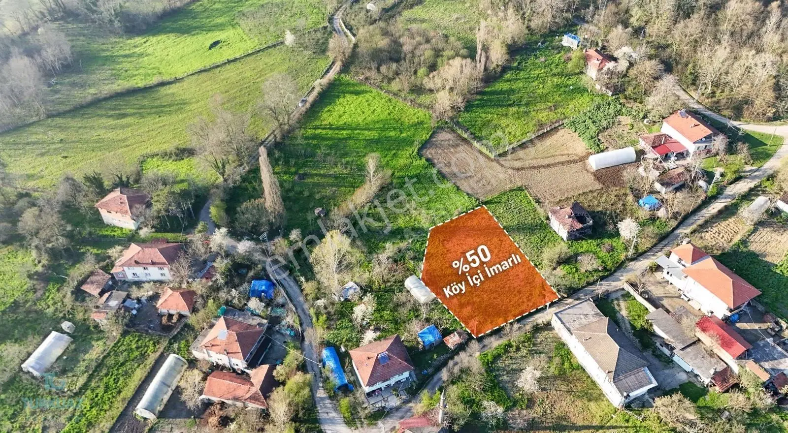 Hacıosmanoğlunda Yola Sıfır 800 M² Arsa Alt Yapı Hazır