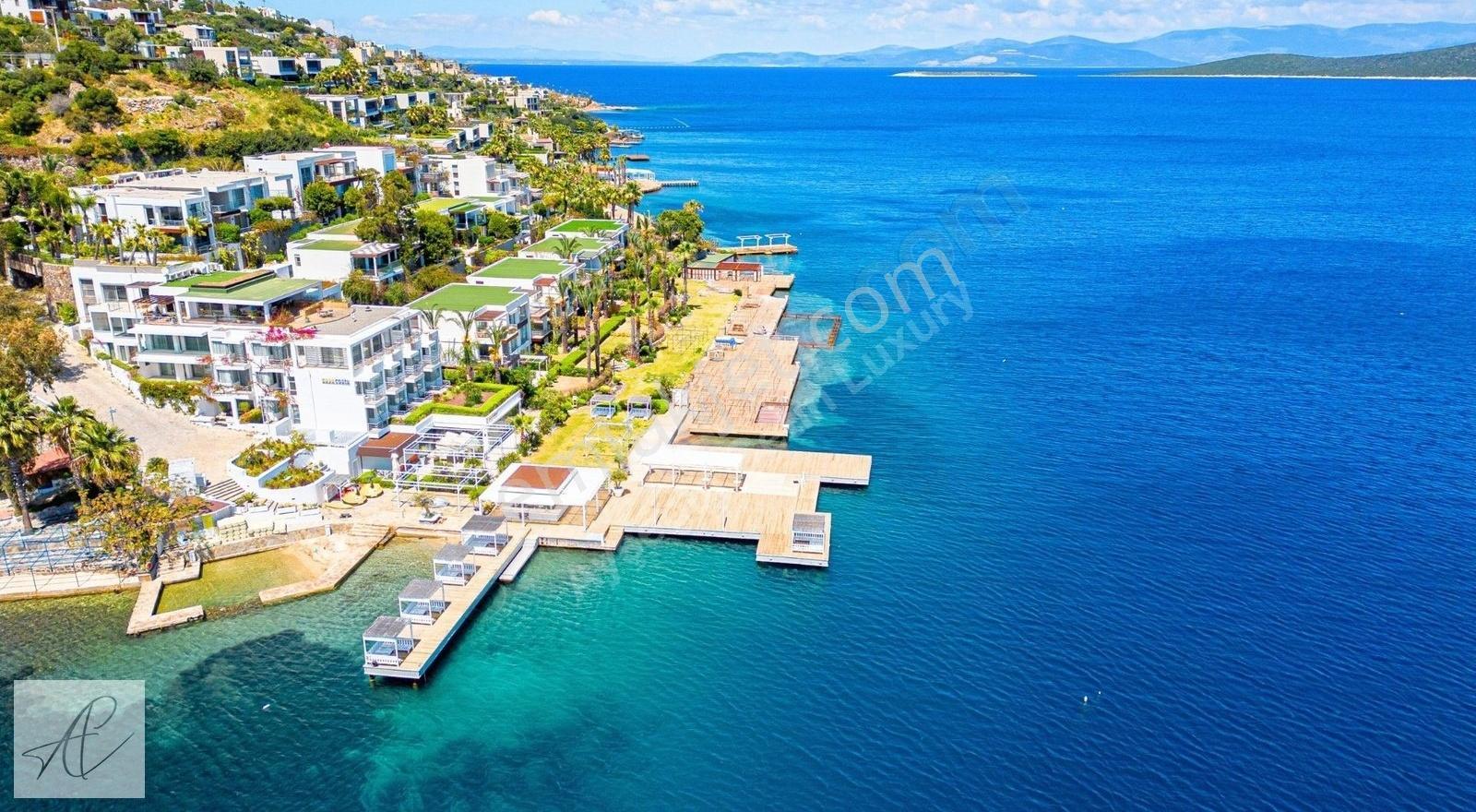Bodrum Gündoğan Casa Costa'da Denize Sıfır Villa Gibi Daire