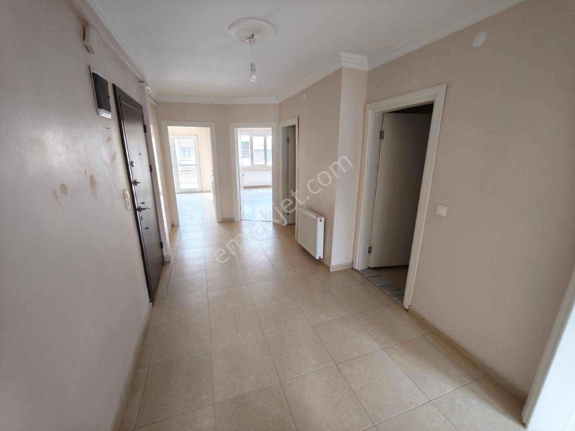 Şimşekten Kiralık 3+1 Daire - Görsel 13