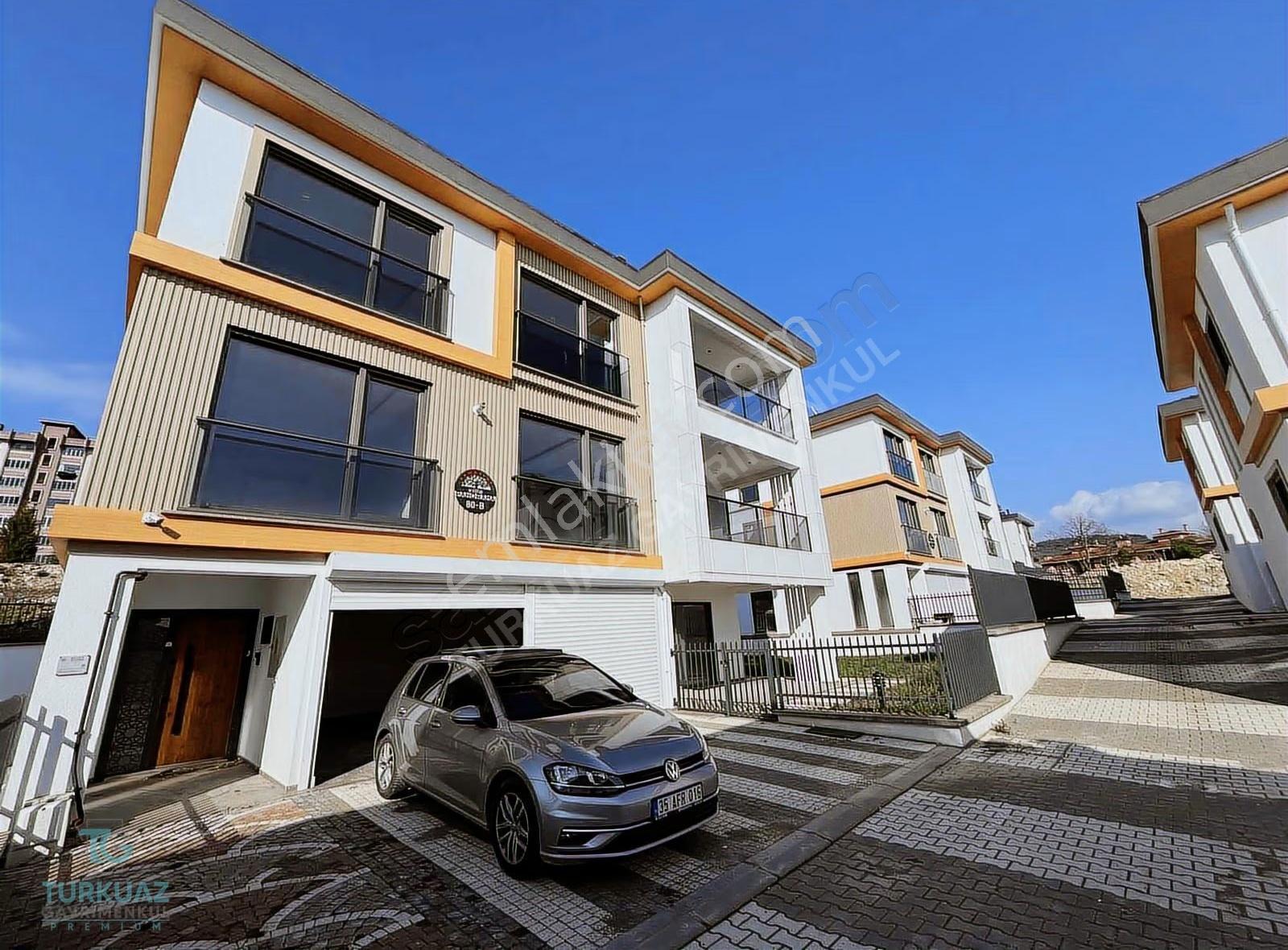 Akmazlar Panorama Villalarında 4+2 Tripleks Lüks Yaşam Fırsatı