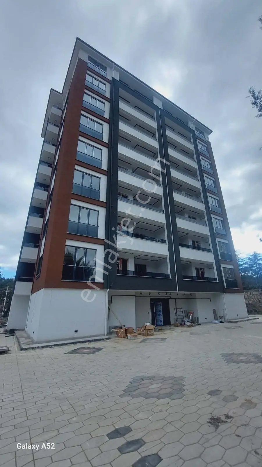 Salı Pazarı Mevkii Kışla Parkı Karşısı Satılık Sıfır Lüx Daire