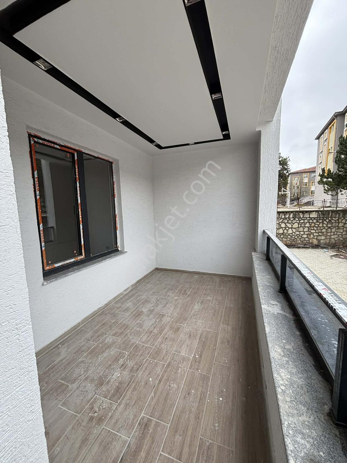 Salı Pazarı Mevkii Kışla Parkı Karşısı Satılık Sıfır Lüx Daire - Görsel 6
