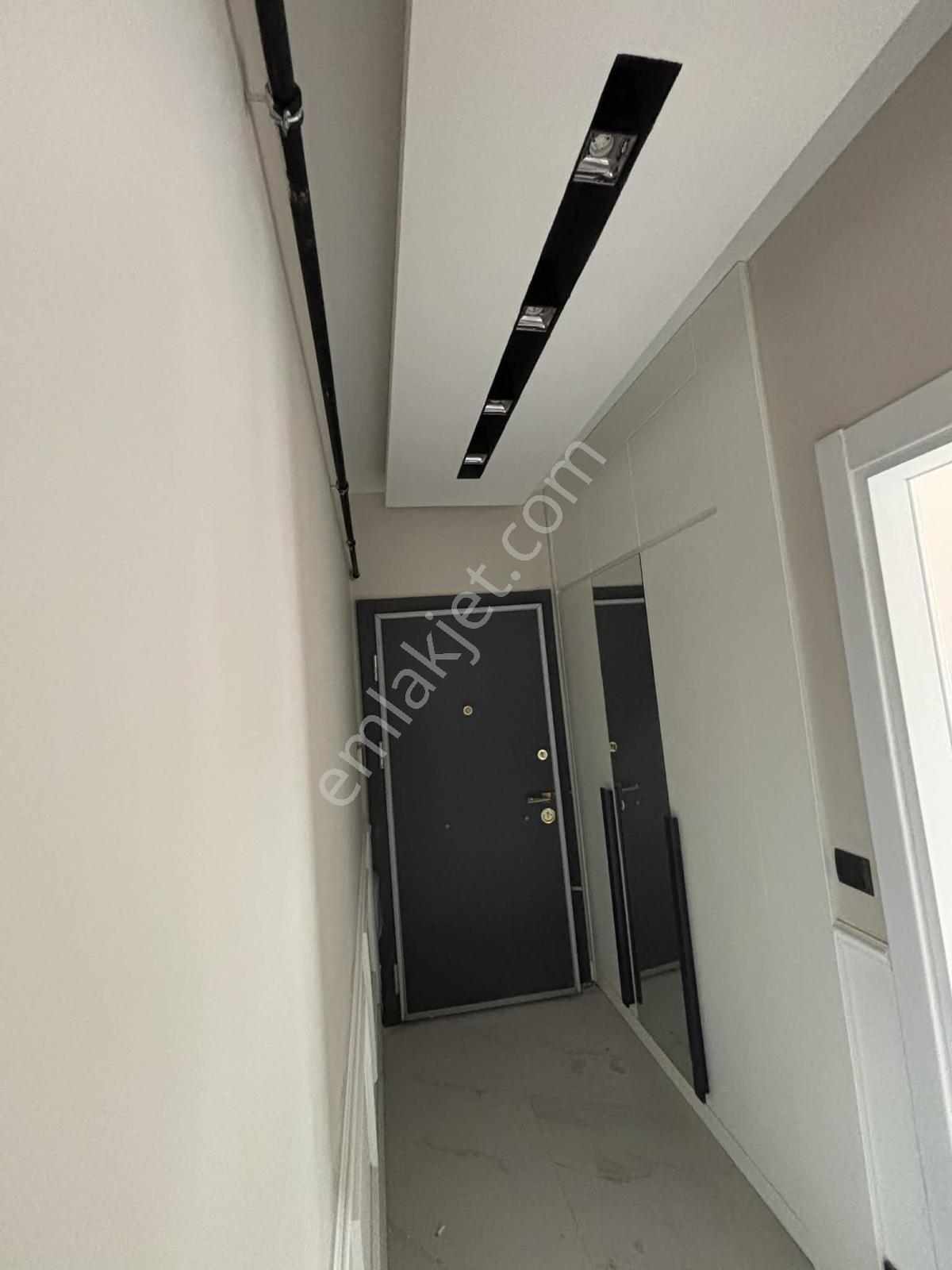 Salı Pazarı Mevkii Kışla Parkı Karşısı Satılık Sıfır Lüx Daire - Görsel 4