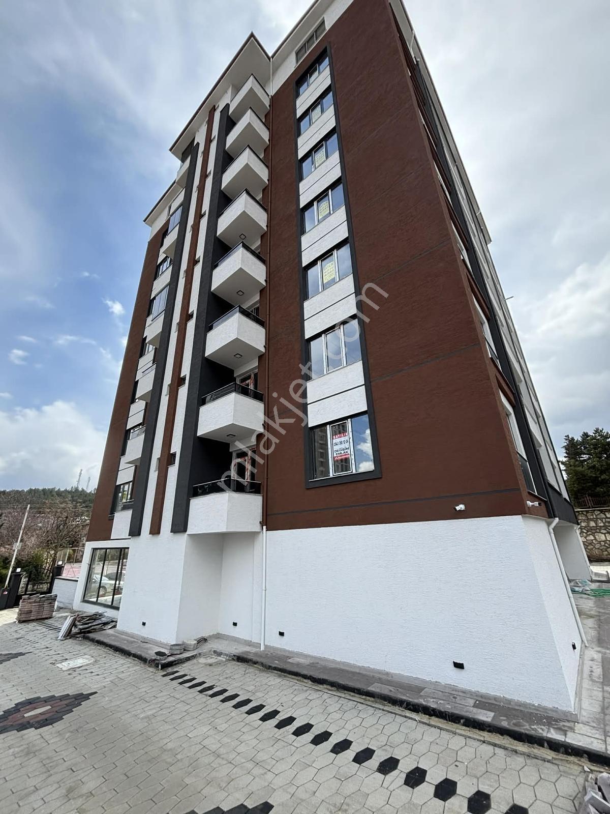 Salı Pazarı Mevkii Kışla Parkı Karşısı Satılık Sıfır Lüx Daire - Görsel 19