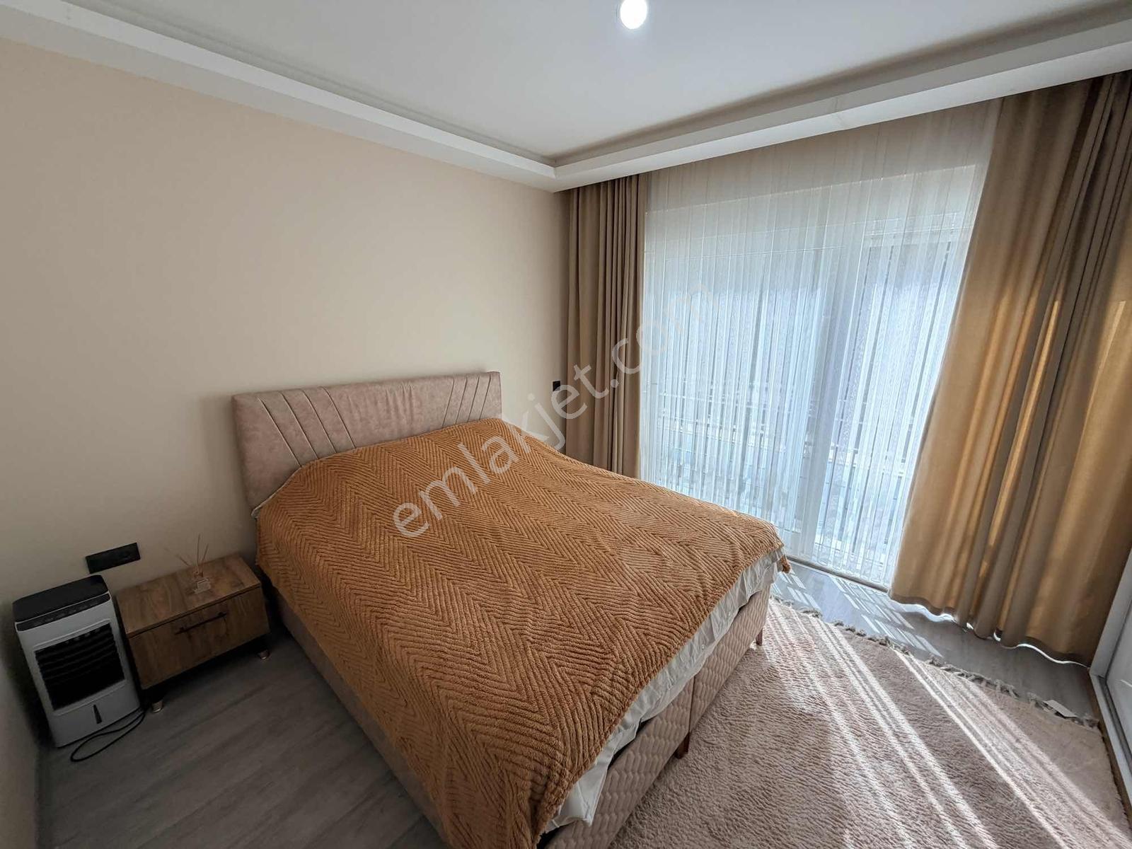 Poınt Invest'ten Güneşli Park Evleri Lüx 1+1 Havuz Cephe - Görsel 6