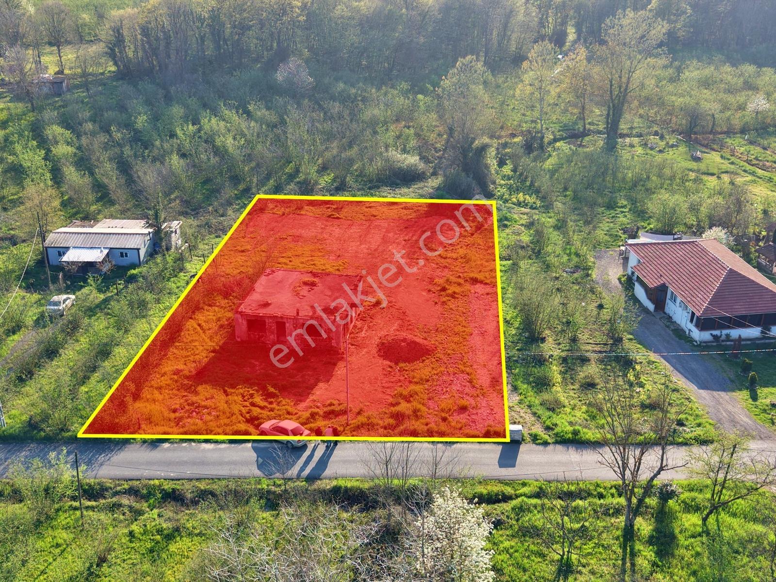Emlakevim - Hendek Akova Mah. 748 M2 Satılık İmarlı Arsa !! - Görsel 2