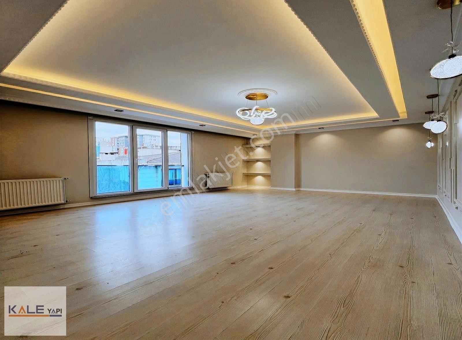 Escule Avm Dibi Acil Satılık 3+1 Ara Kat !! - Görsel 12