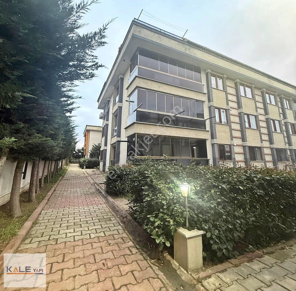 Kapalı Otoparklı Site İçerisinde Bahçe Peyzajlı 3+1 Daire - Görsel 17