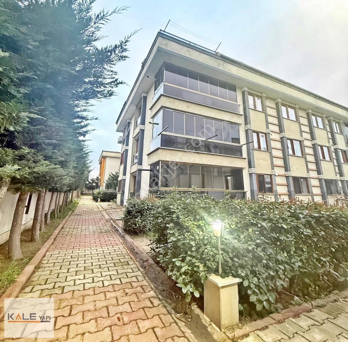 Kapalı Otoparklı Site İçerisinde Bahçe Peyzajlı 3+1 Daire - Görsel 34