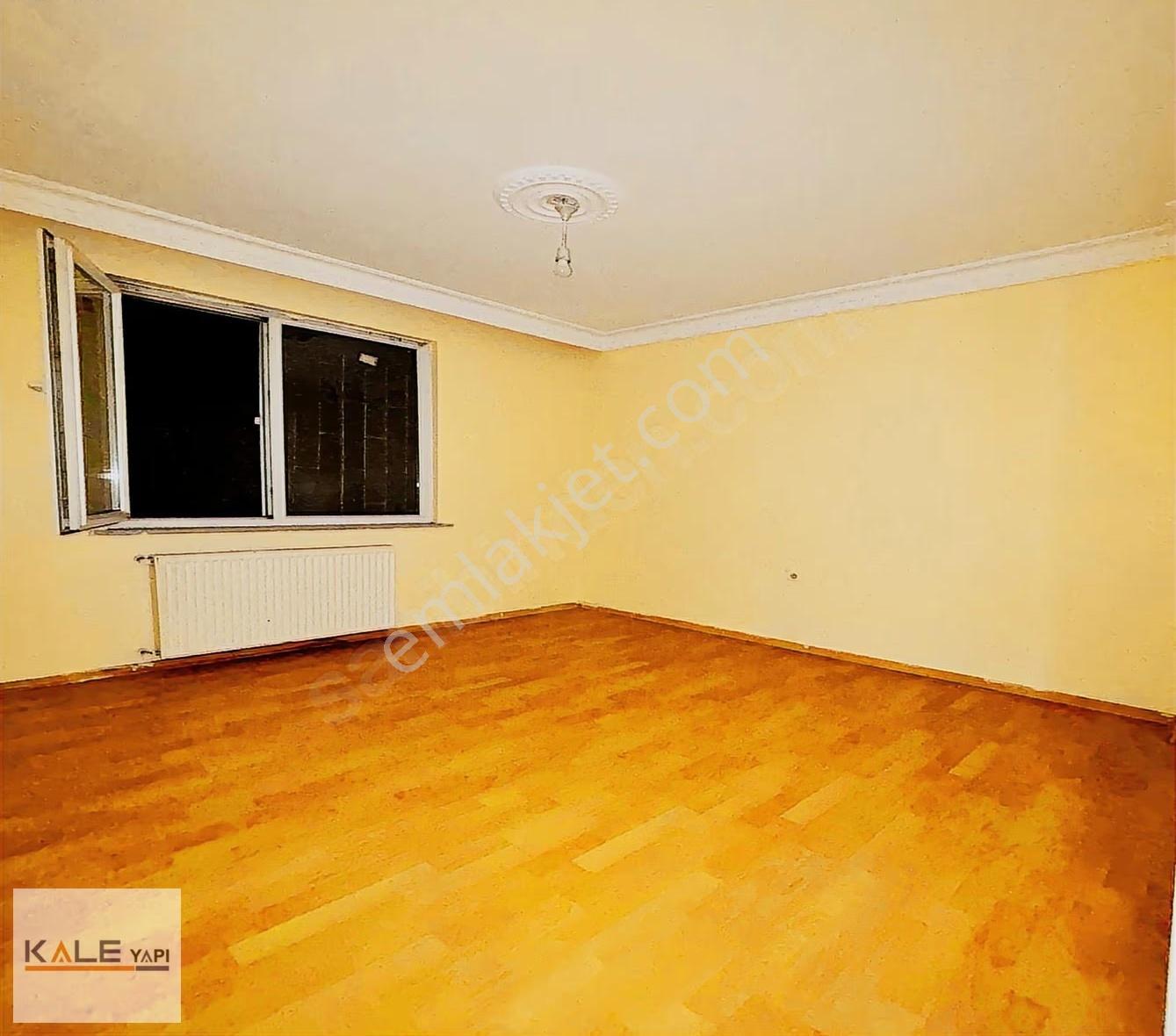 Cadde Üzerinde Satılık 2+1 Daire Acilll - Görsel 18