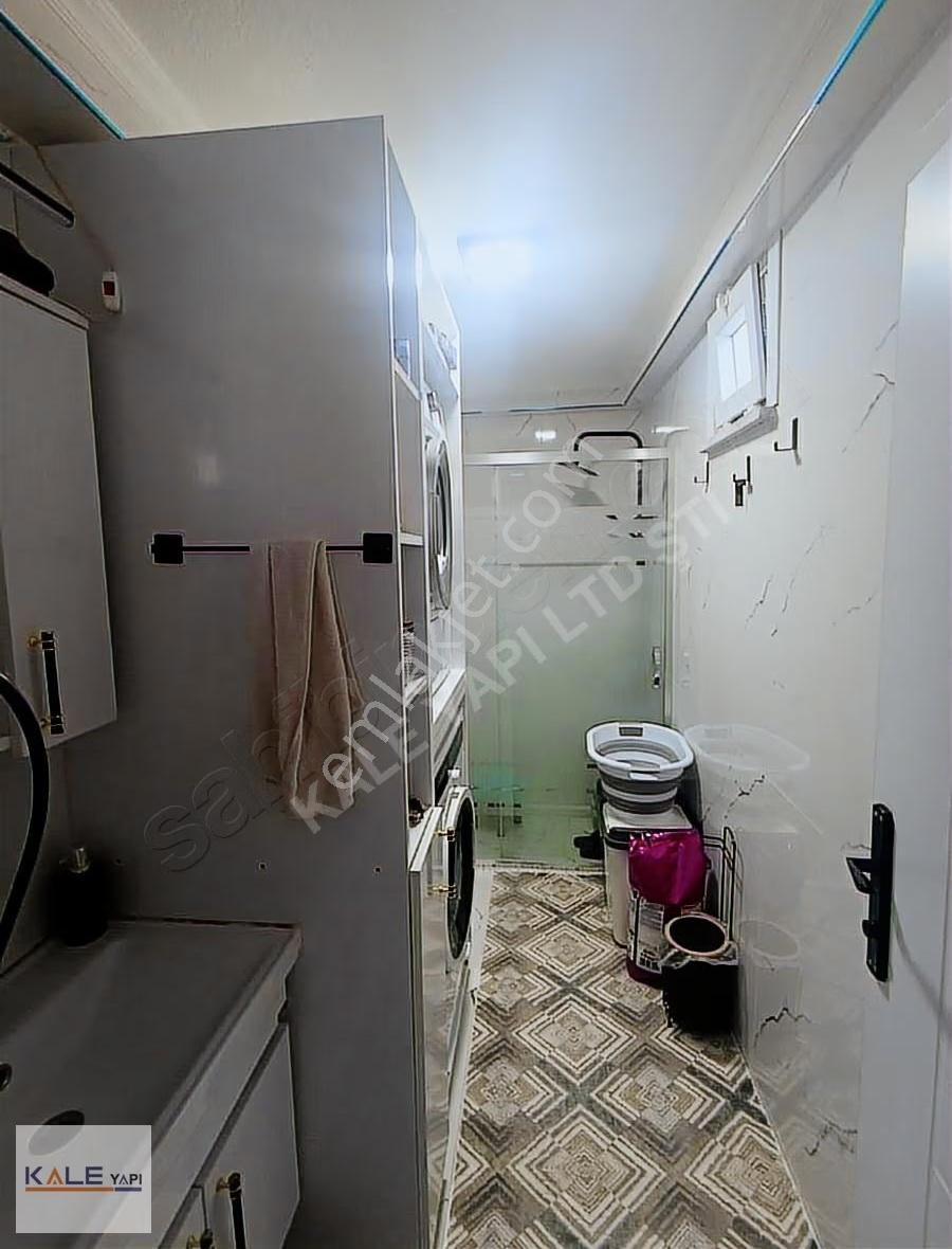 3+1 Sıfır Kompozit Geniş Metrekare E5 Metrobüs Doğan Arası Yakın - Görsel 4