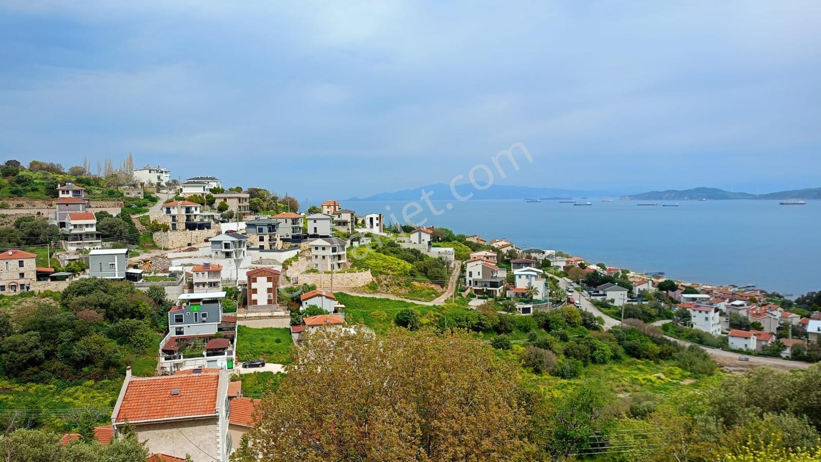 İzmir Yeni Foça'da Satılık Villa Arsası - Görsel 3