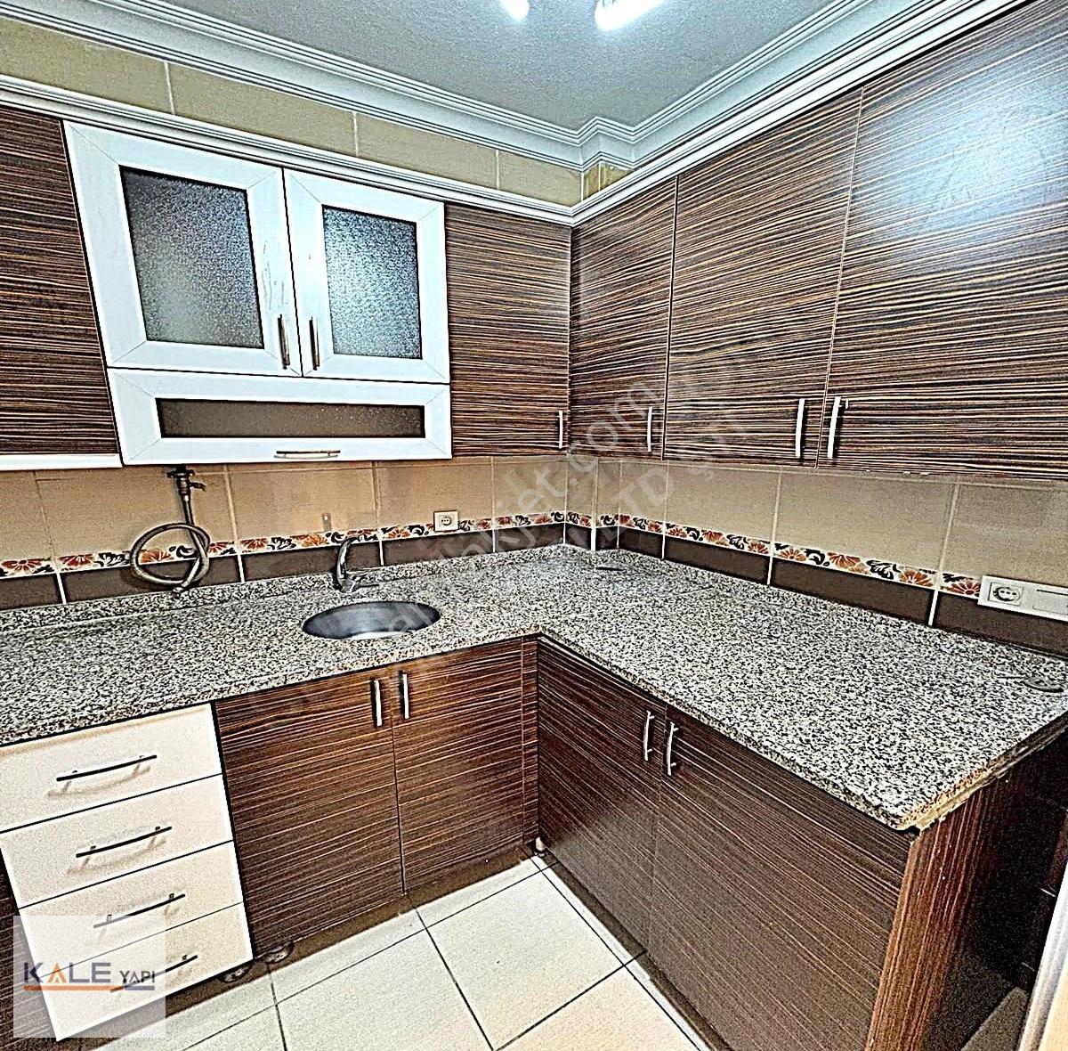 Bahçeşehir Lokasyonlu Full Dekorlu 2+1 Satılık Fırsat Daire - Görsel 15