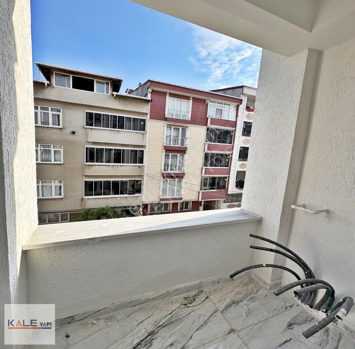 Bahçeşehir Lokasyonlu Lüks Dizayın 2+1 Satılık Daire - Görsel 22