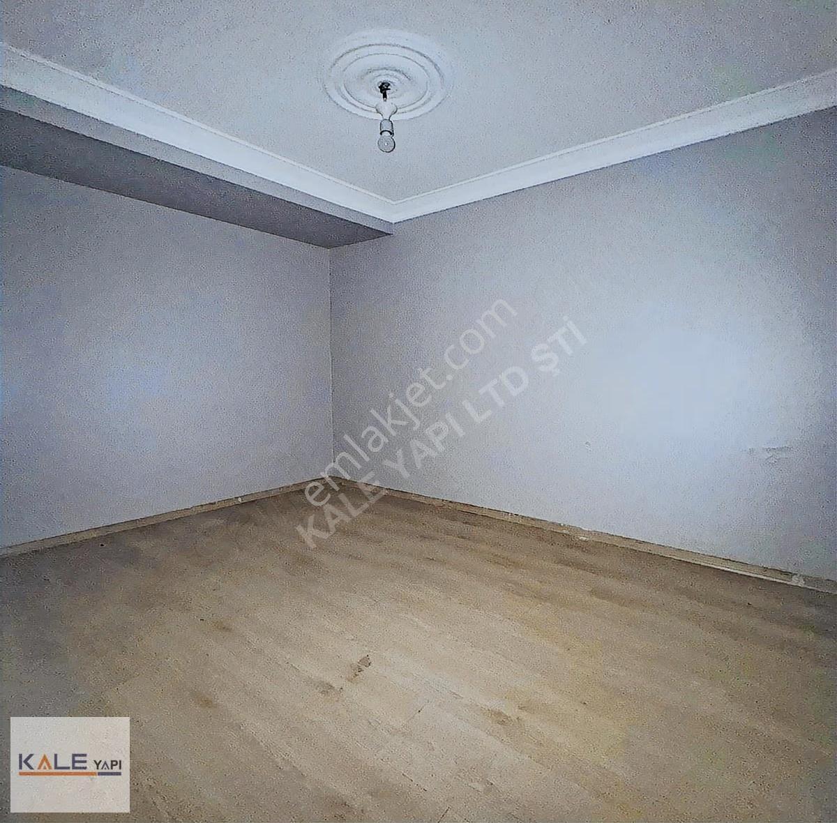Bahçeşehir Lokasyonunda Yatırımlık 2+1 Satılık Daire - Görsel 28