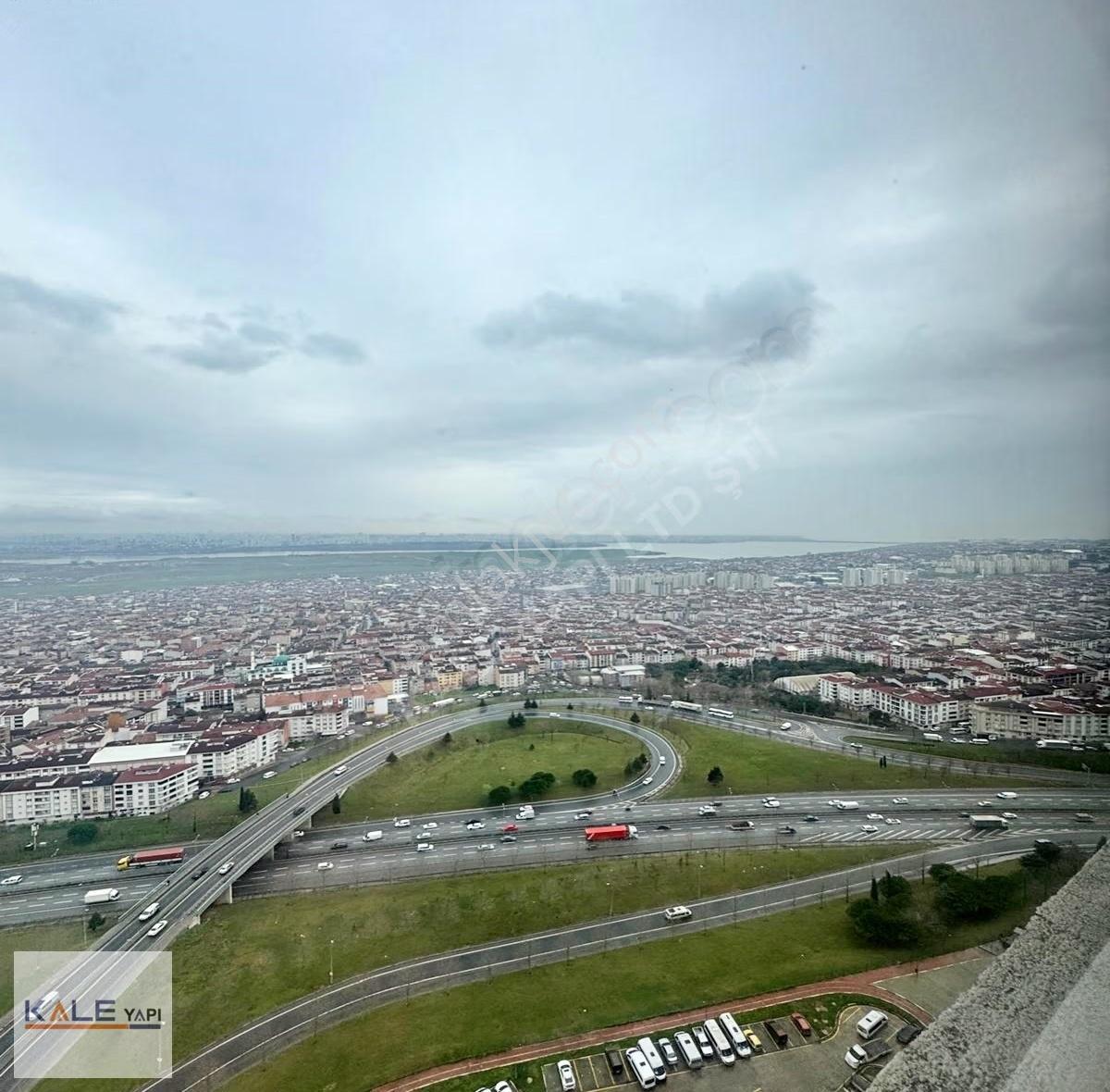 2+1 E5 Ve Otobanın Dibi Metrobüse Yakın Esenyurt'un Merkezi - Görsel 15