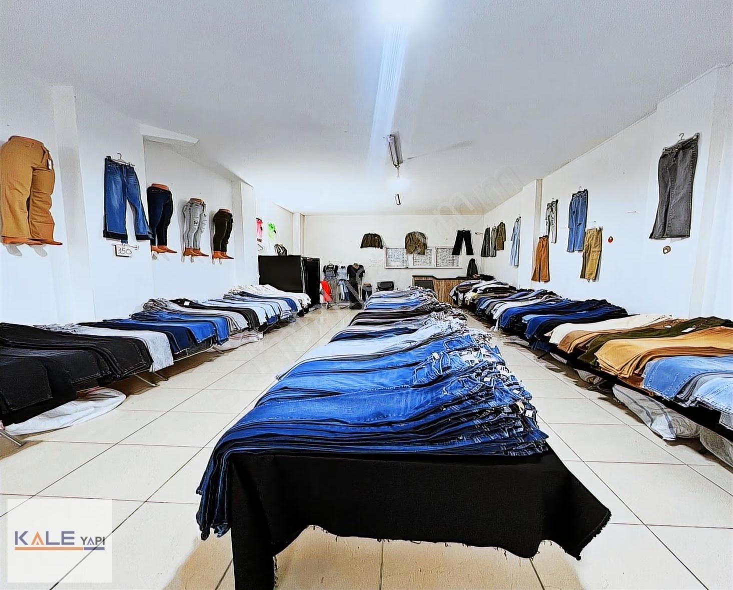 Merkezi Konumda Belediye & Avm Yanı 2 Katlı Geniş Satılık Dükkan - Görsel 24