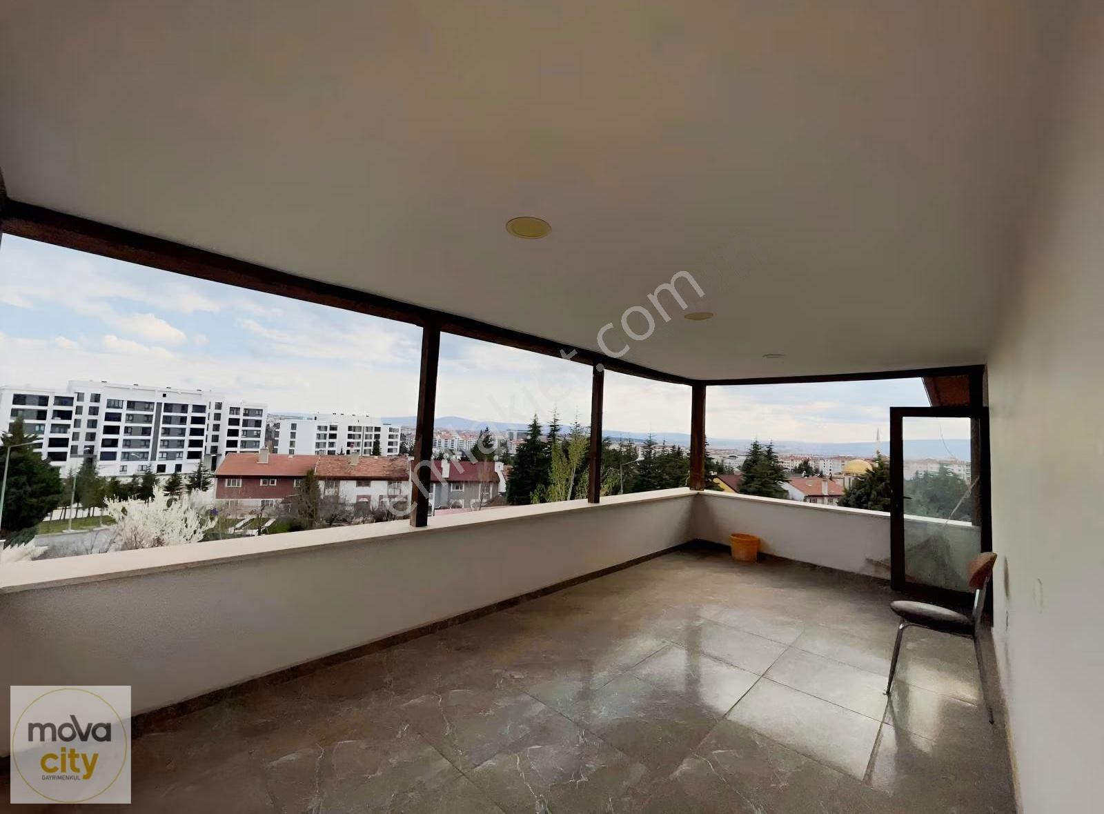 Binevler' De Pınar Koleji Karşısında Kiralık Villa - Görsel 9