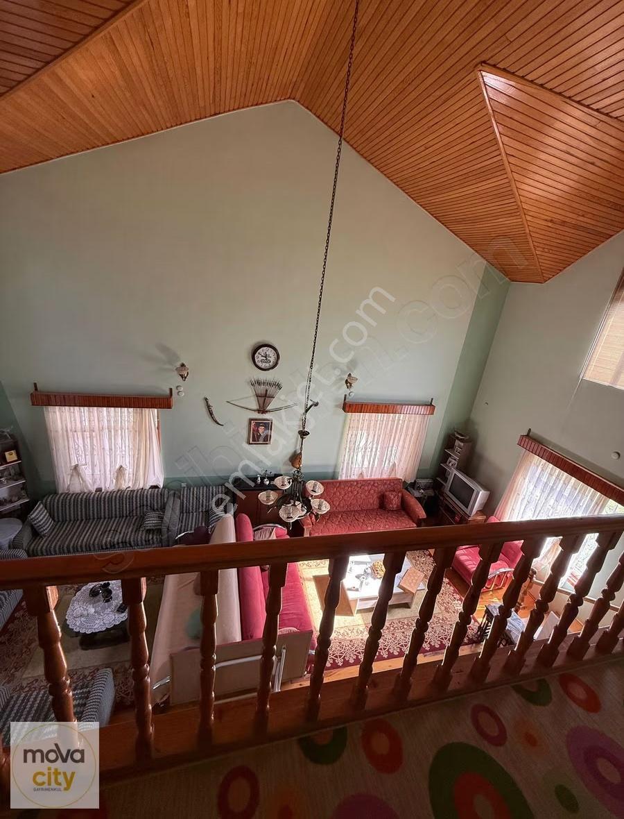 Ayarık Bağlarında Geniş Ferah Villa - Görsel 18