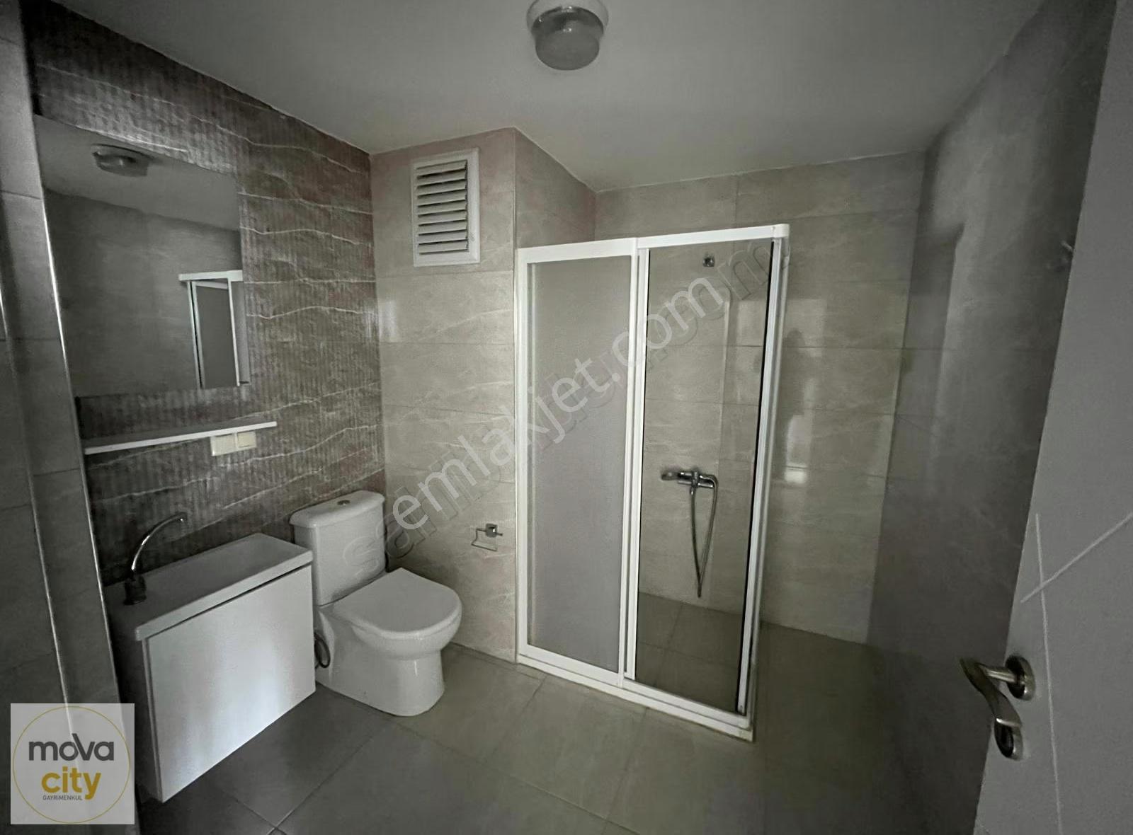 Şehir Merkezinde Eşyalı Kiralık Daire - Görsel 12