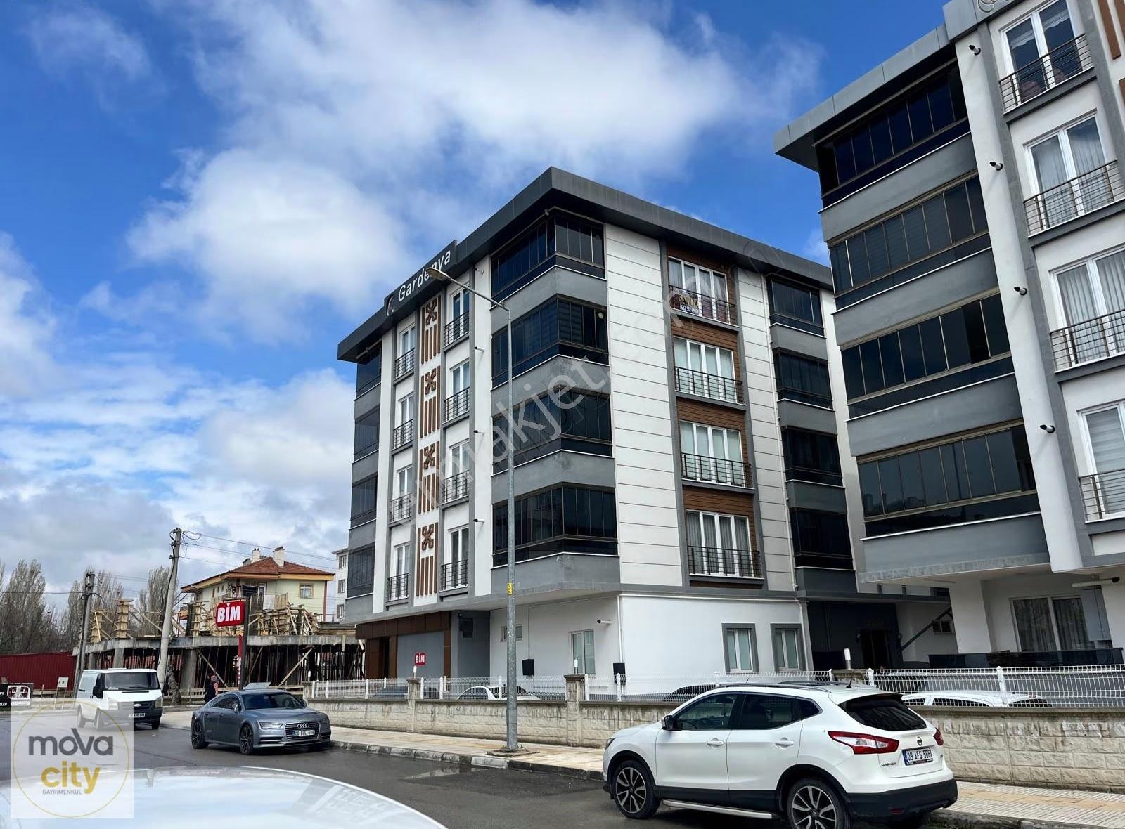Gardenya Park 2'de 4+1 Satılık Lüks Daire - Görsel 6