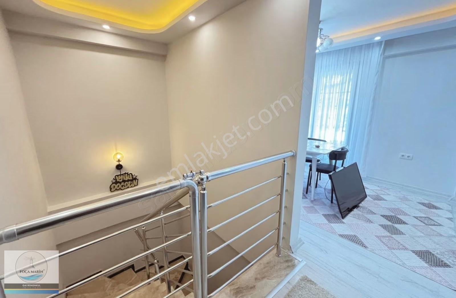 Foça Kazım Dirik Mahallesi'nde 5+1 Ters Dubleks Daire - Görsel 15