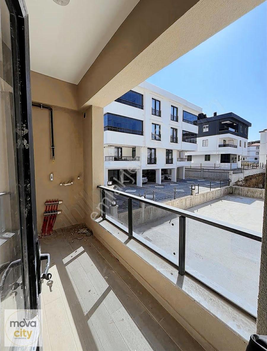 Hastane Bölgesin'de 1+1 Kiralık Daire - Görsel 21
