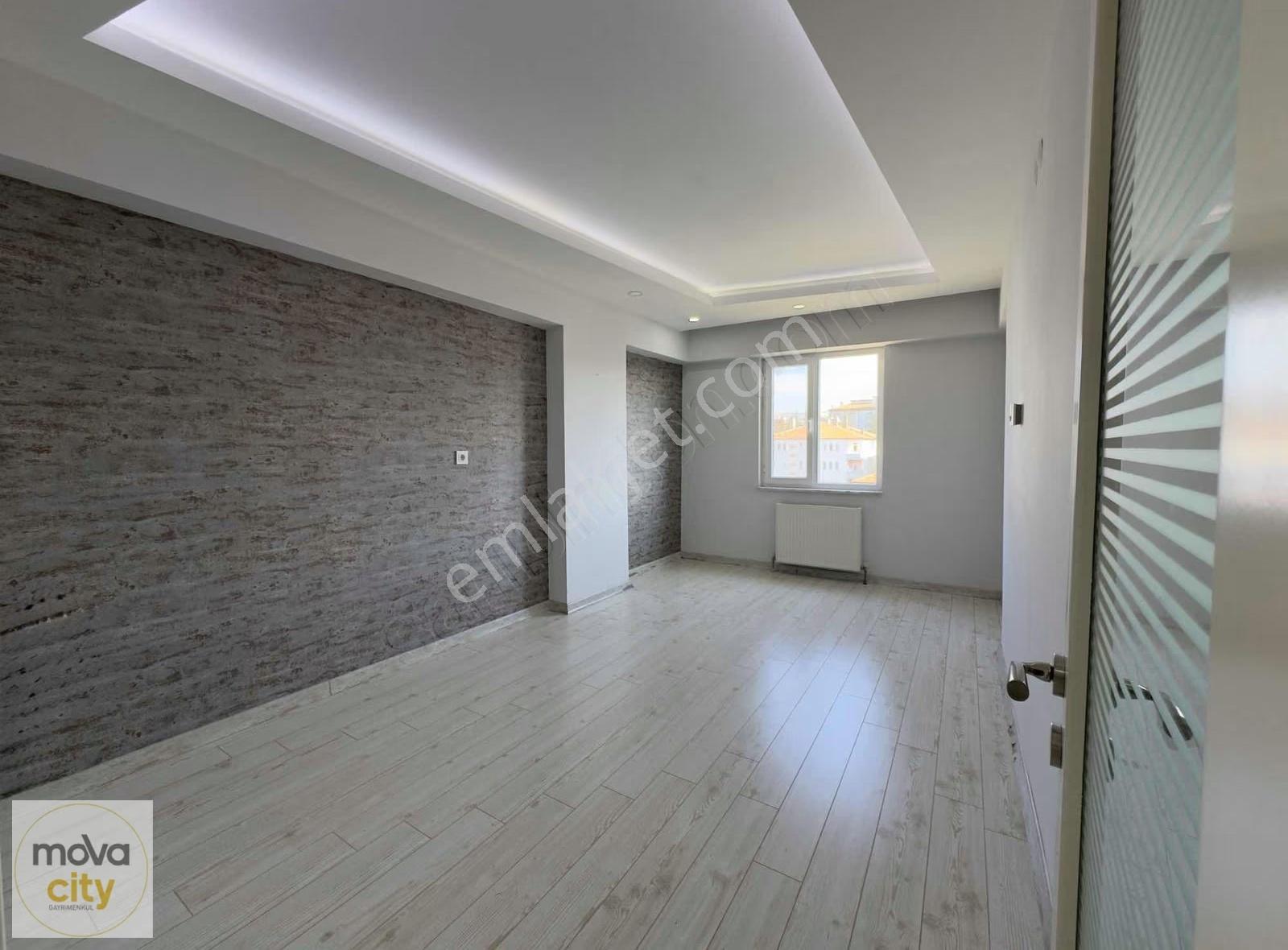 Bahçelievler M.a.e Caddesi Üzeri Satılık 3+1 Full Yapılı Daire - Görsel 21