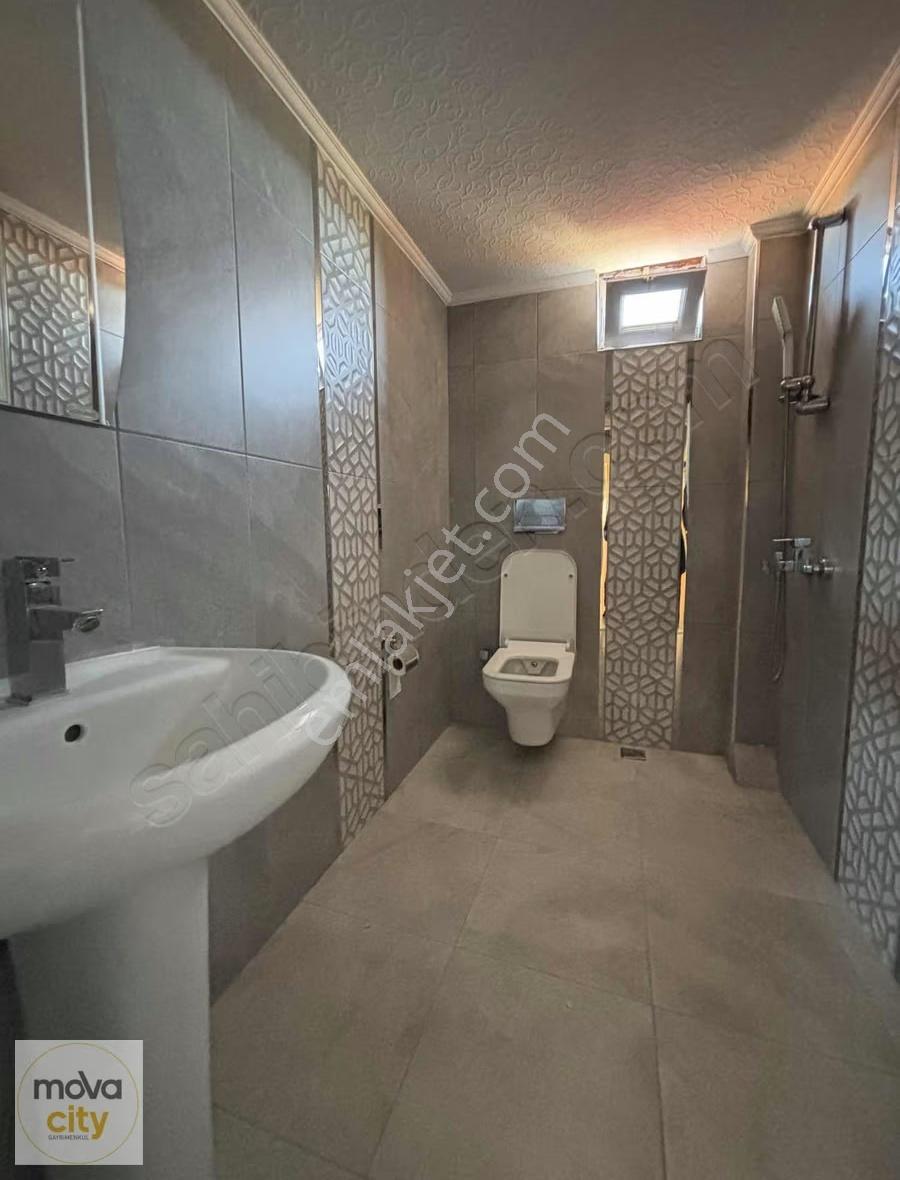 Silmkent Akasya Sitesinde 4 Katlı Toplam 400 M2 Satılık Villa - Görsel 13