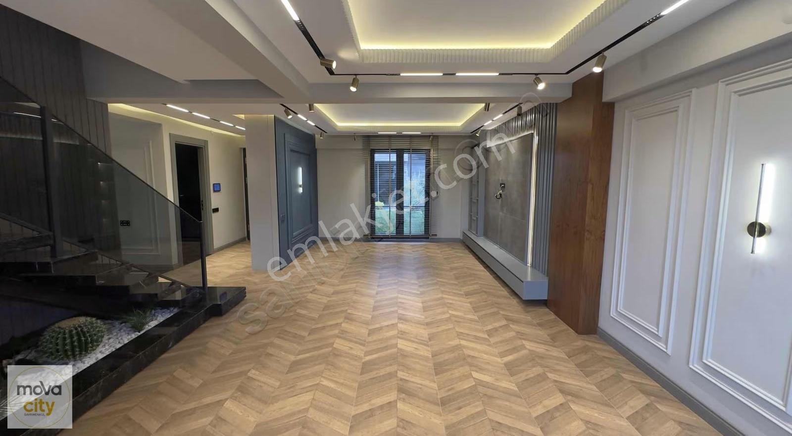 Binevlerde 3 Katlısatılık Havuzlu Full Yapılı Emsalsiz Lüx Villa - Görsel 23