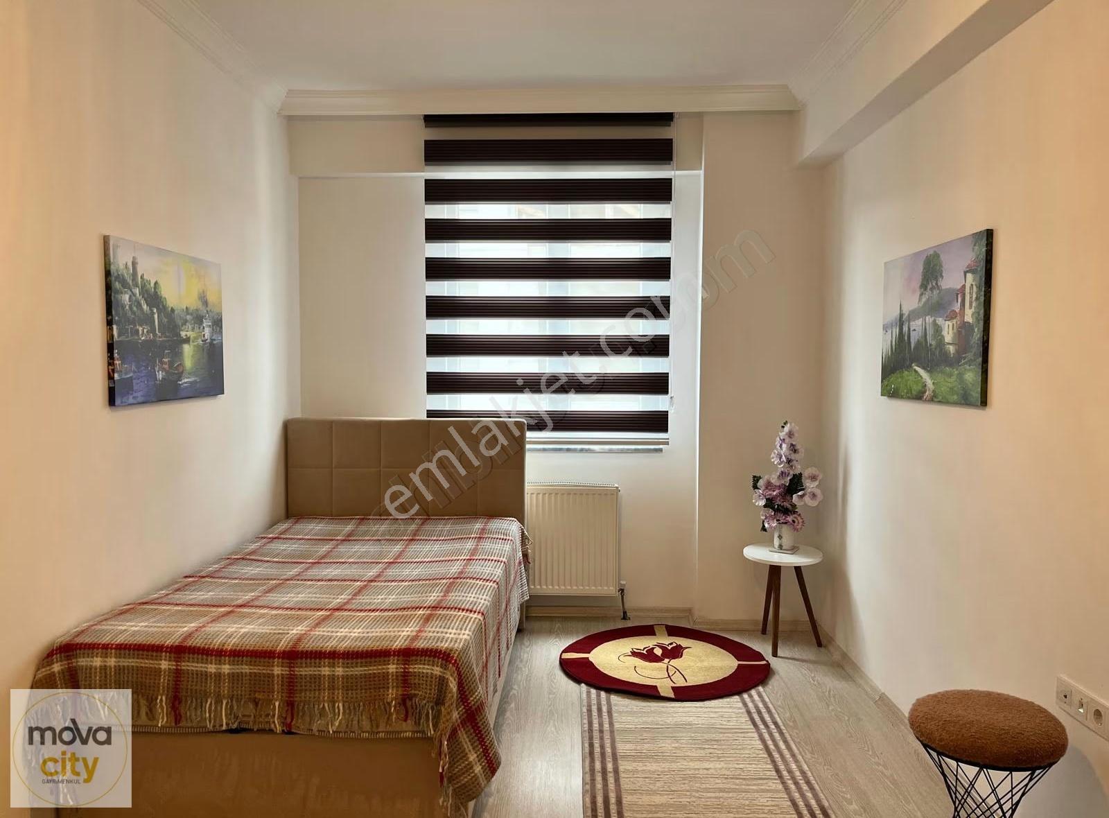 Kulaksız Camii Yanında 1+1 Eşyalı Kiralık Daire - Görsel 3