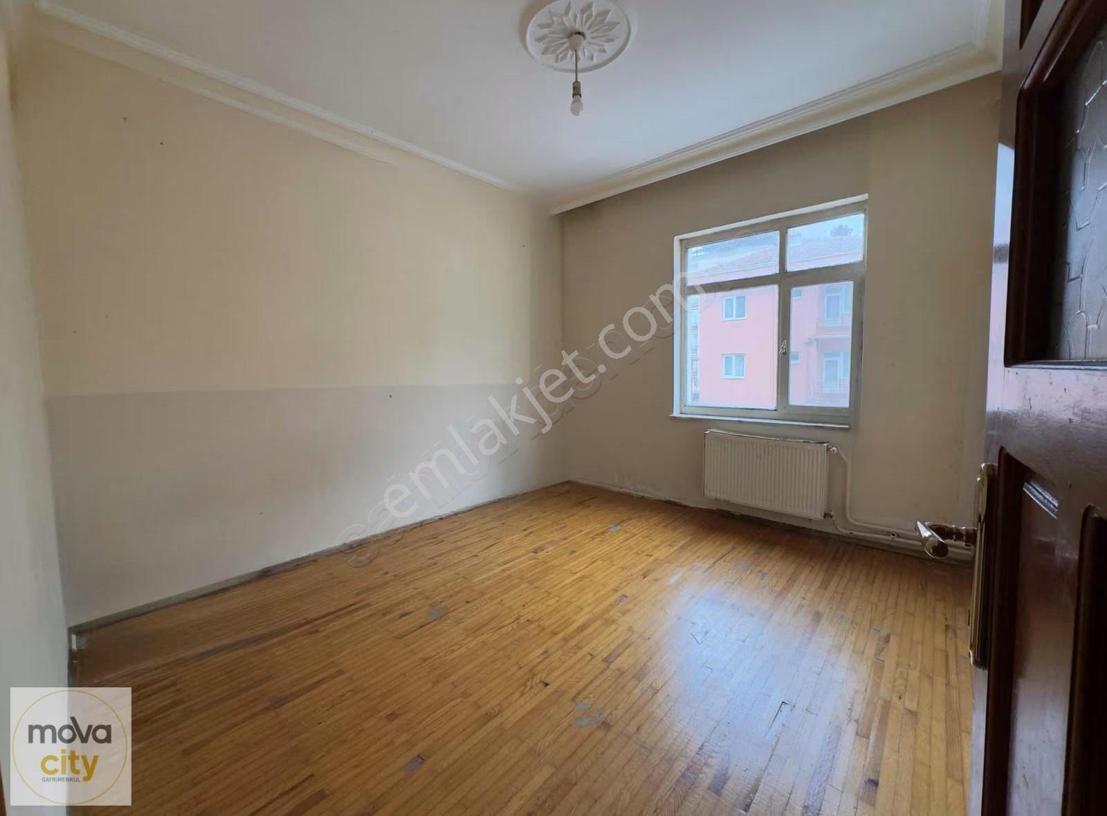 Bahçelievler Beyaz Park Yanı 3+1 Kiralık Daire - Görsel 18