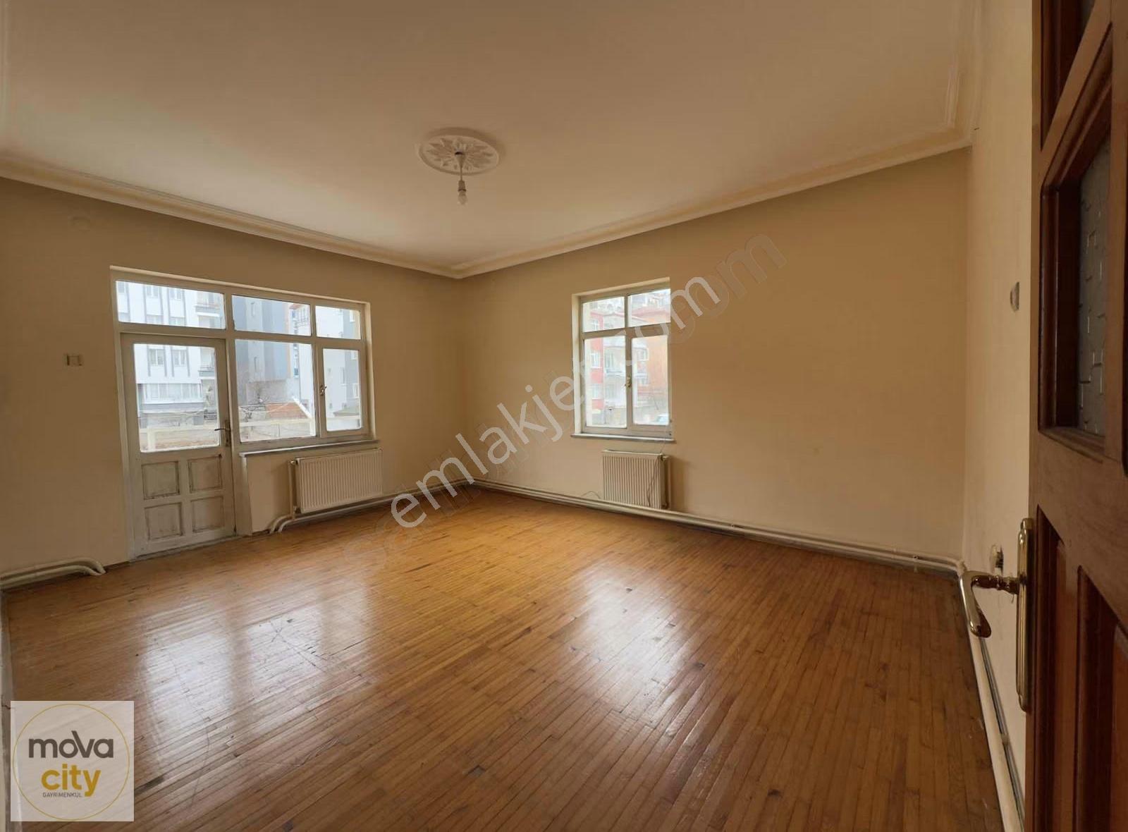Bahçelievler Beyaz Park Yanı 3+1 Kiralık Daire - Görsel 15