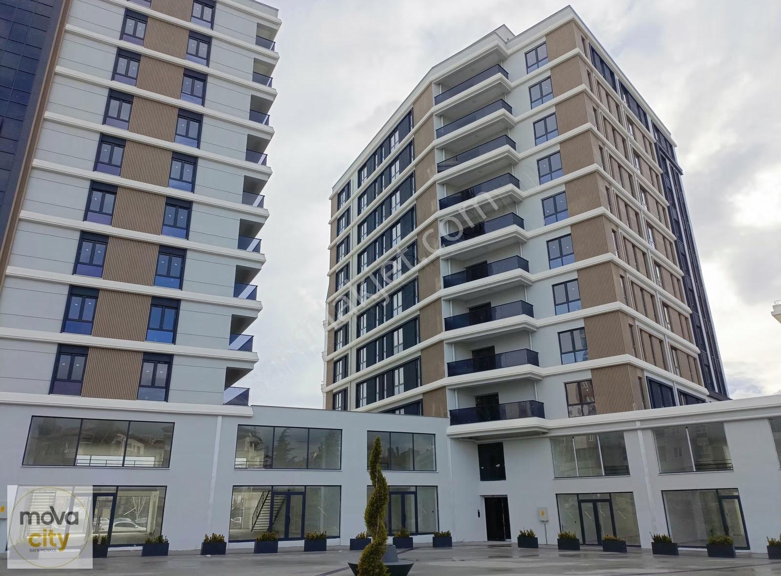 Center Point, Şehrin Yeni Kalbinde, Ofisler - Görsel 7