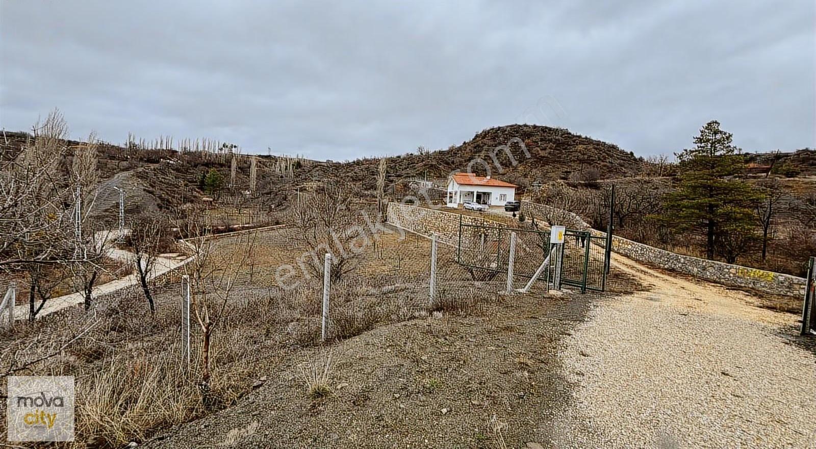 Bügette Baraj Civarı 2759 M2 Satılık Bağ Ve Evi - Görsel 4