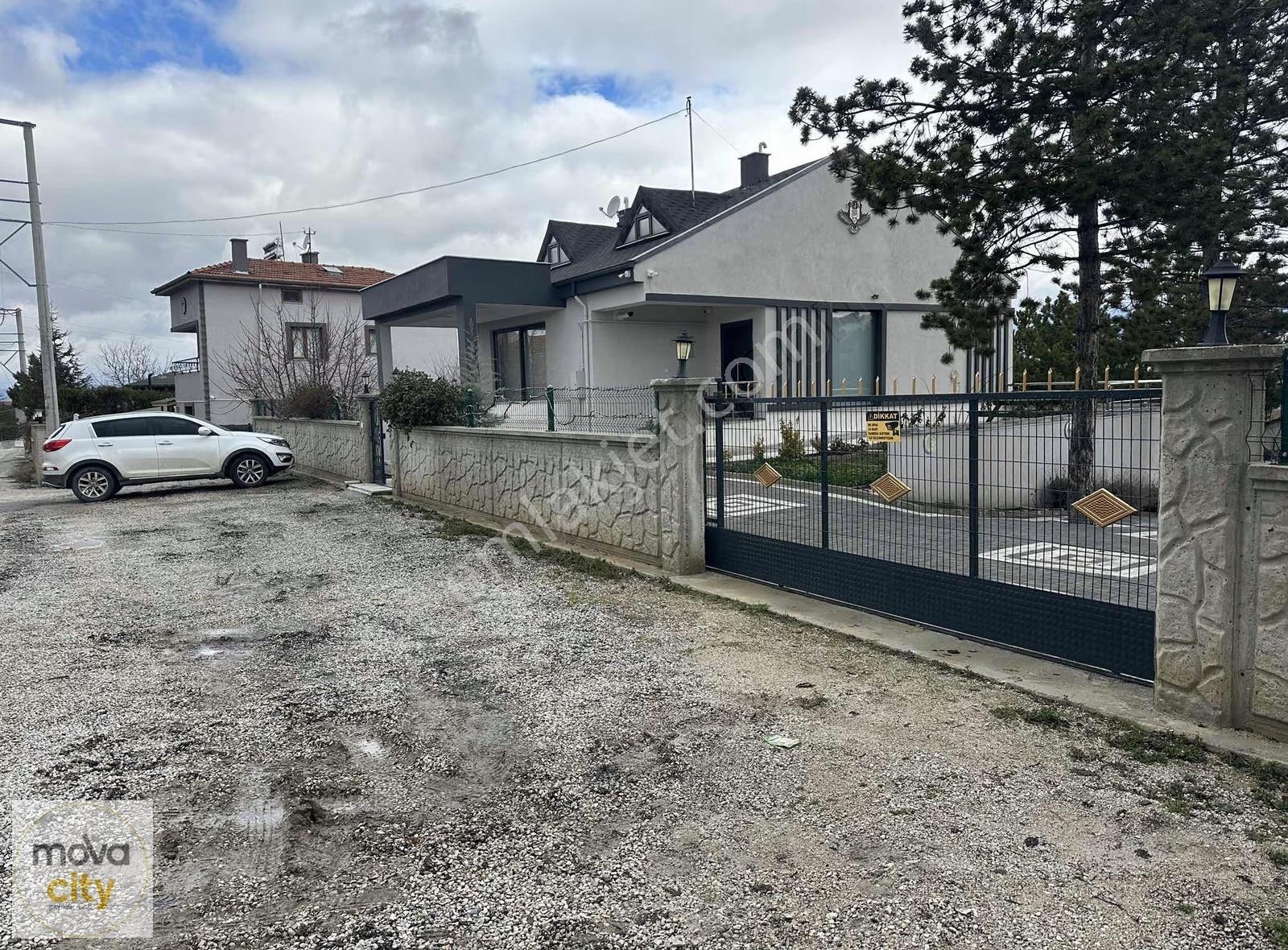 Ayarıkta 5+1 Dubleks Villa - Görsel 18