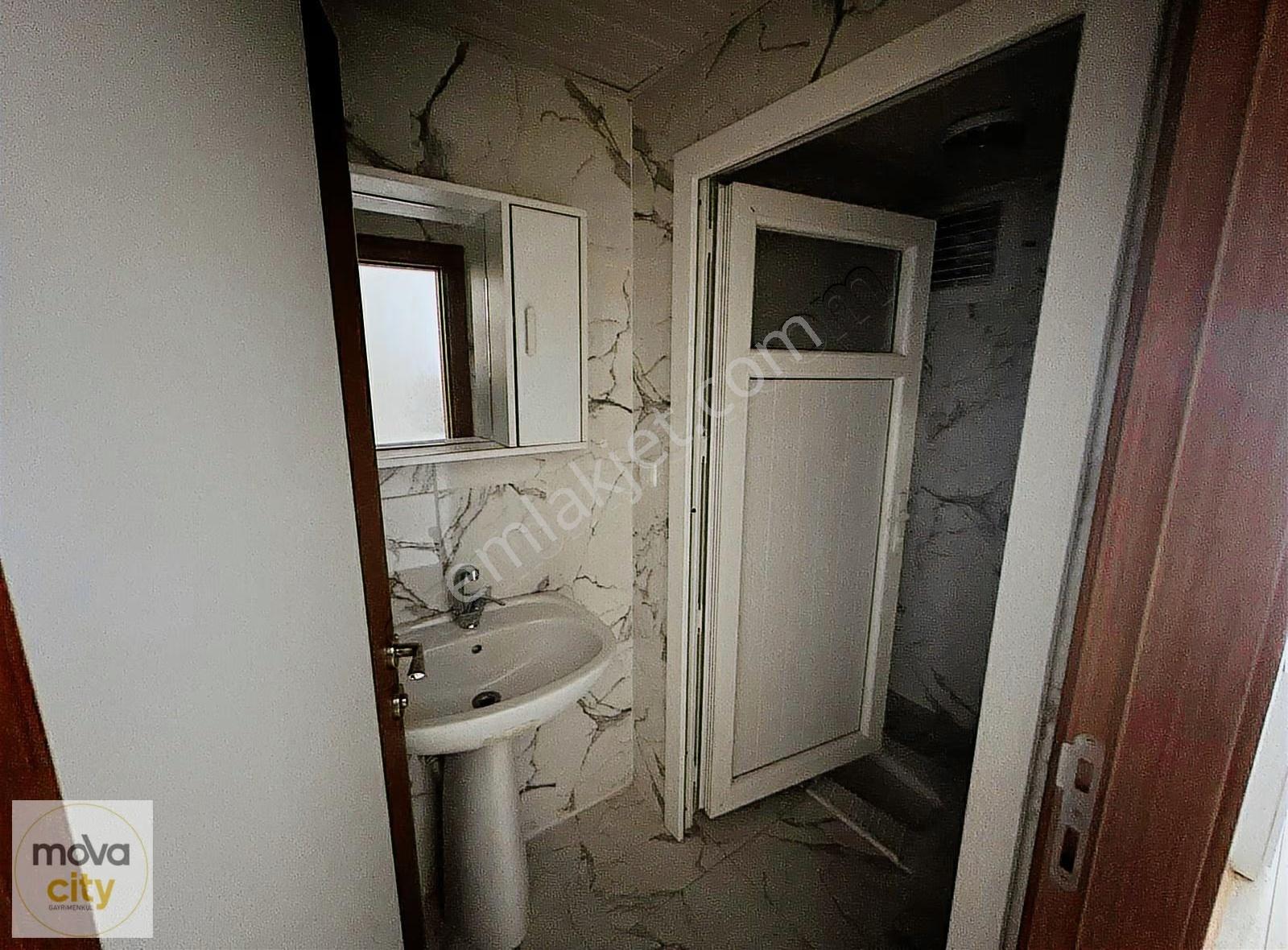 Ata Caddesi Üzeri 3+1 Lüks Daire - Görsel 16