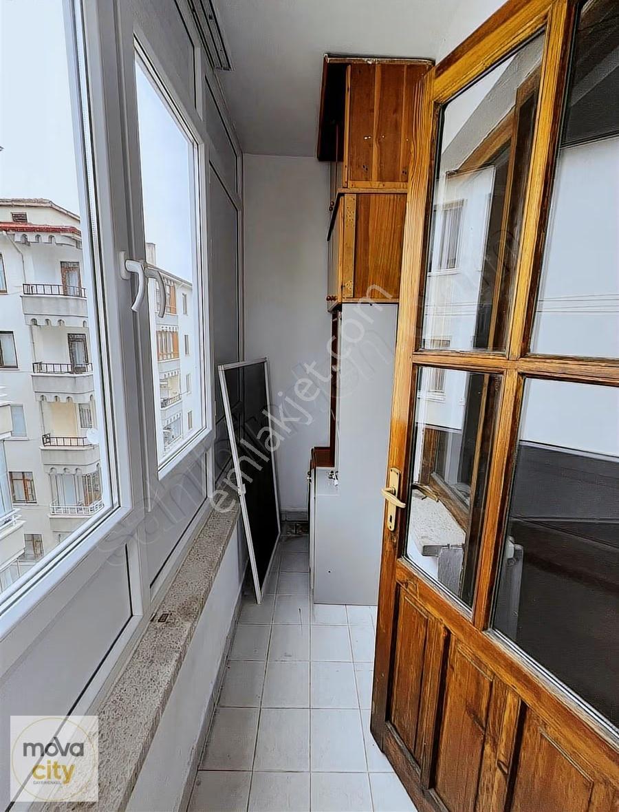 100.yıl Millet Bahçesi Karşısı 3+1 Satılık Daire - Görsel 2