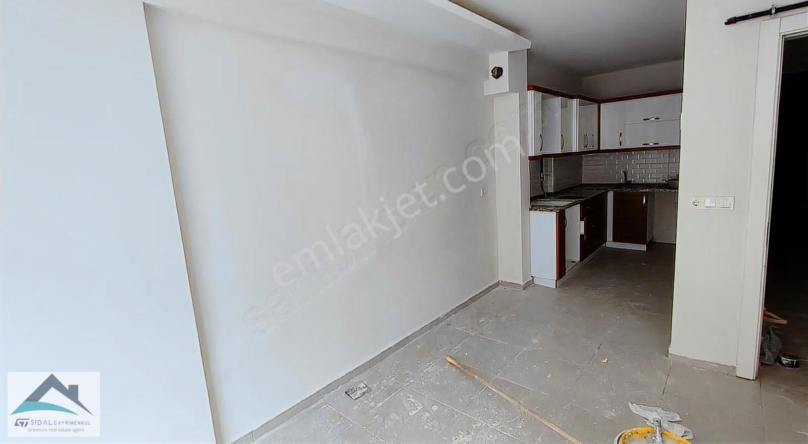 Muradiye Mahallesinde Pazar Yeri Civarinda 2+1 Kiralık Ara Kat - Görsel 11
