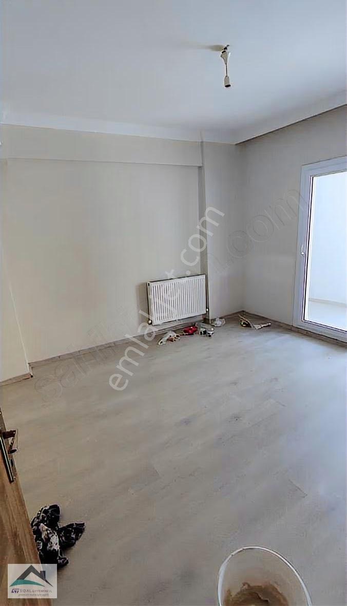 Muradiye Mahallesinde Pazar Yeri Civarinda 2+1 Kiralık Ara Kat - Görsel 12
