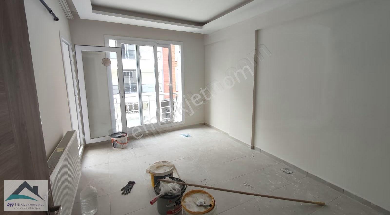 Muradiye Mahallesinde Pazar Yeri Civarinda 2+1 Kiralık Ara Kat - Görsel 9