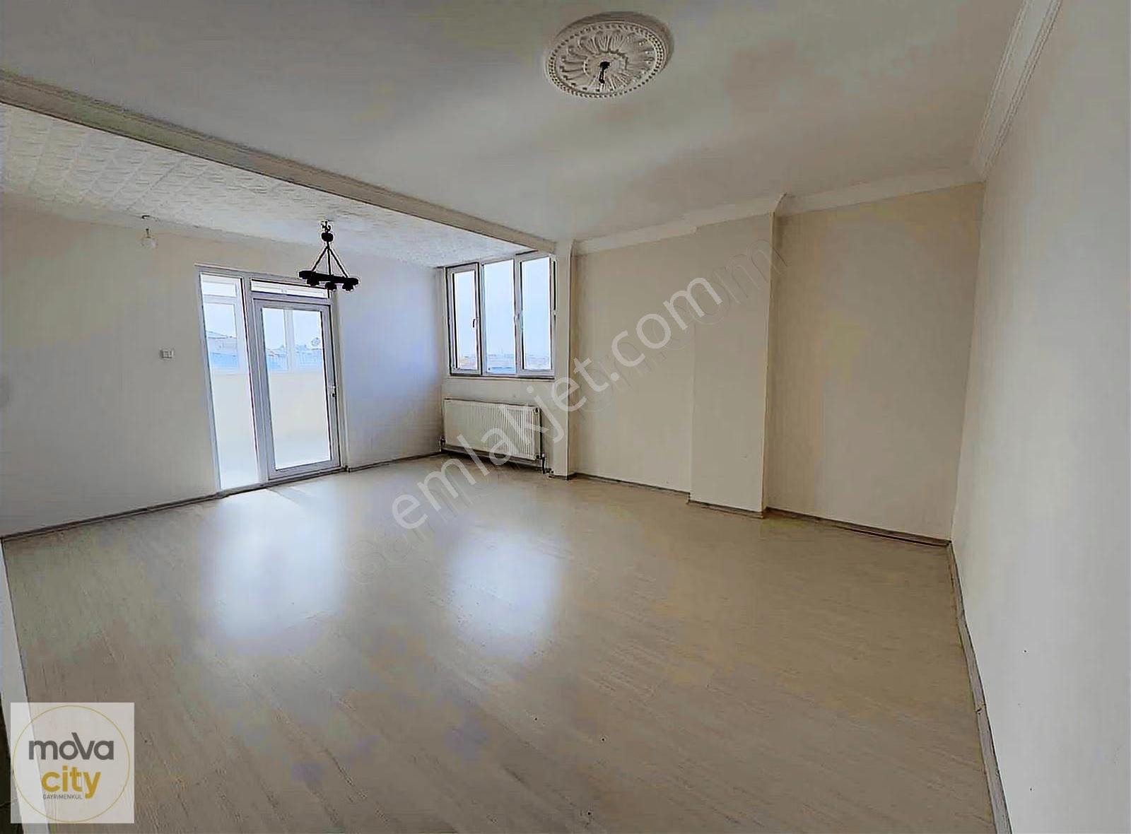 Buharaevler'de Güney Cepheli 3+1 Geniş Satılık Daire - Görsel 9