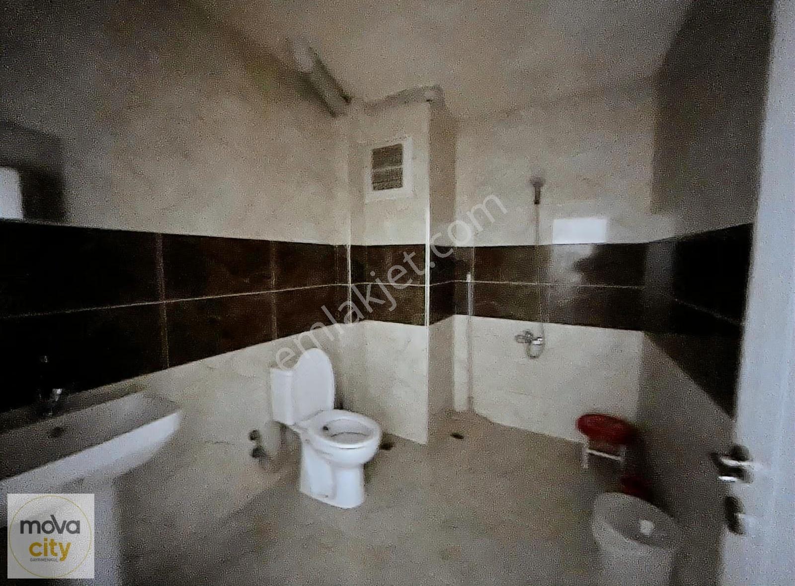 Şehir Merkezinde 1+1 Eşyalı Kiralık Daire - Görsel 18