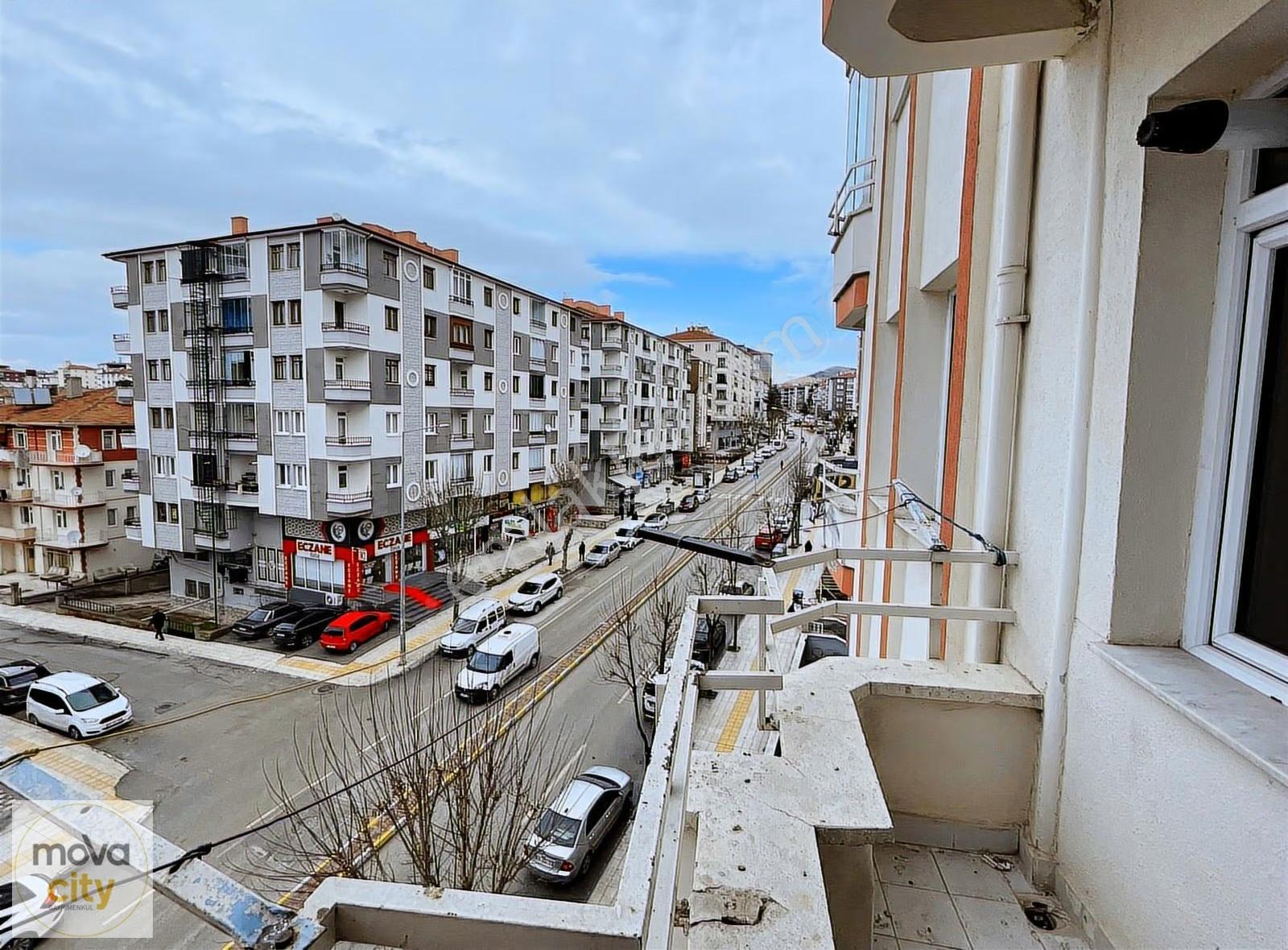 Ata Caddesi Bahabey Bölgesinde 3+1 Satılık Daire. - Görsel 23