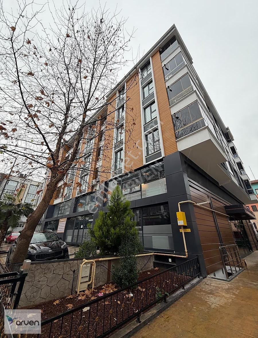 Lozan Caddesinde Merkezi Konumda 2+0 Kiralık Daire - Görsel 29
