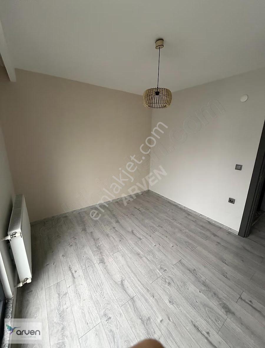 Lozan Caddesinde Merkezi Konumda 2+0 Kiralık Daire - Görsel 26