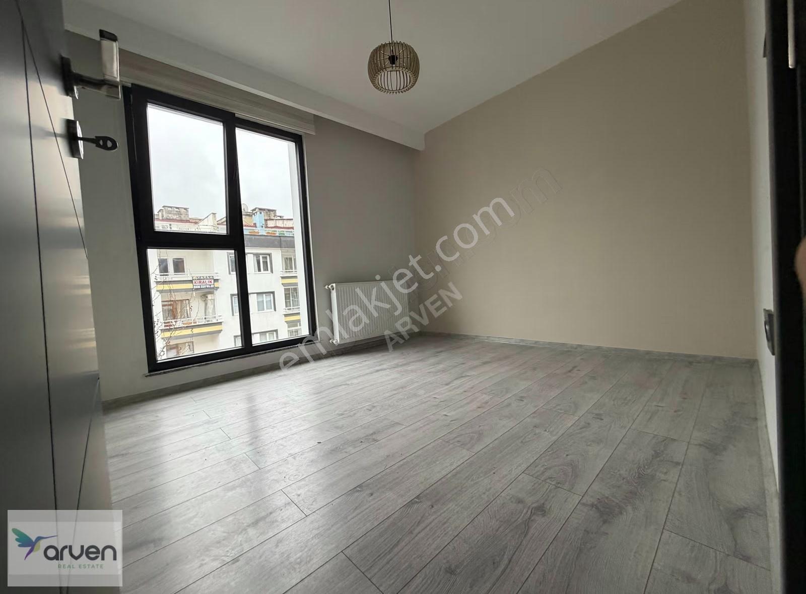 Lozan Caddesinde Merkezi Konumda 2+0 Kiralık Daire - Görsel 24