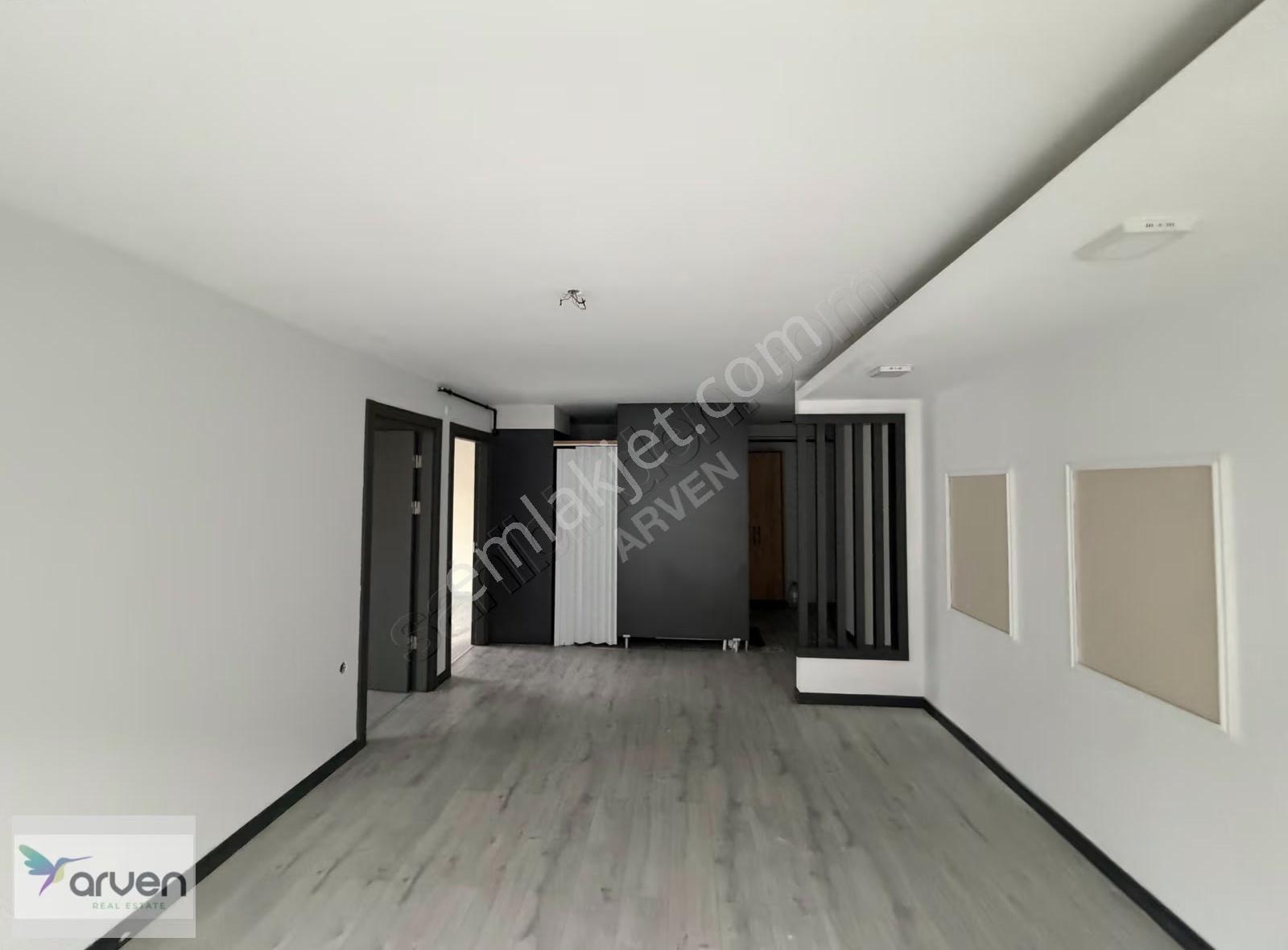 Lozan Caddesinde Merkezi Konumda 2+0 Kiralık Daire - Görsel 14