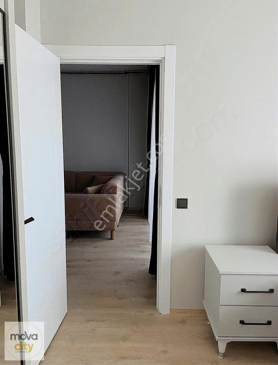 Hastane Bölgesinde İdeal Loft 2de Eşyalı 1+1 Kiralık Daire - Görsel 3