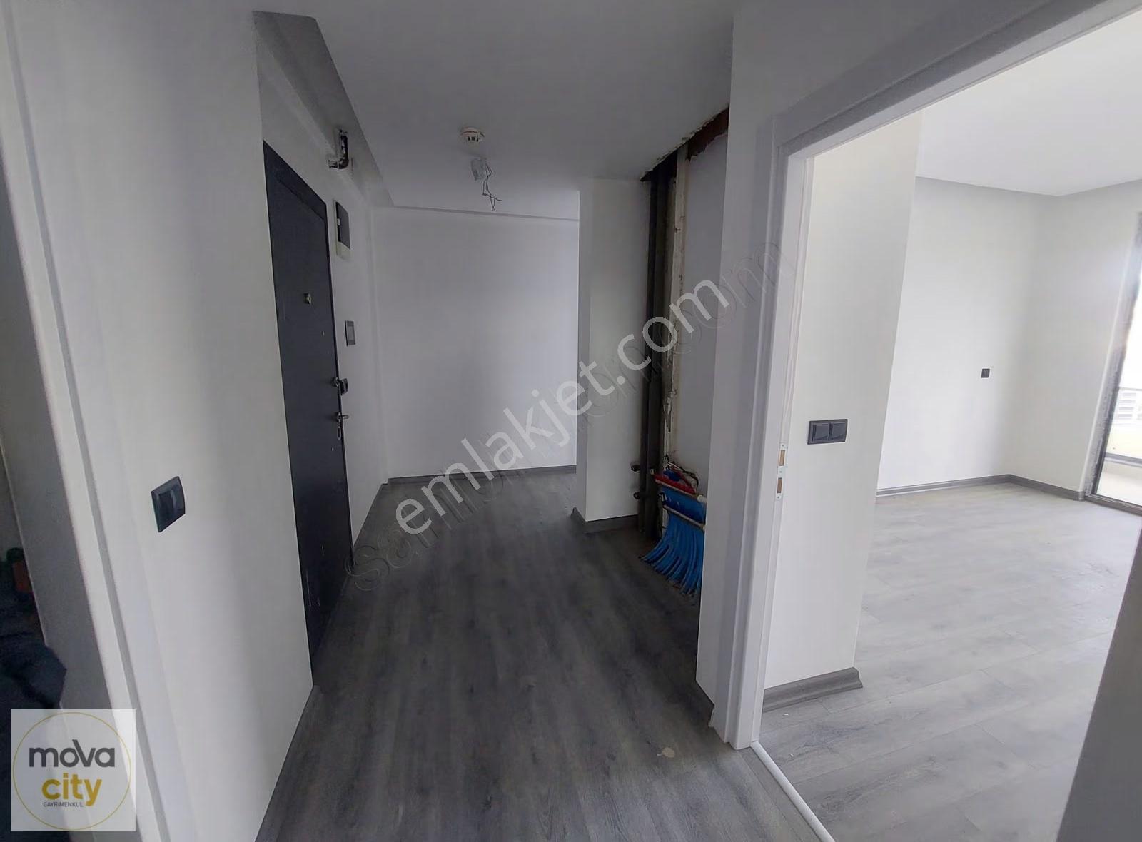 Taş Yapı Kule'de Kiralık Sıfır 4+1 Şehir Manzaralı Daire - Görsel 27